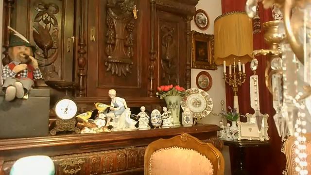 ФАРФОР У ИВАНА РЫБНИКОВА  ПРОДАЮ #антиквариат #блошиныйрынок #винтажнаяпосуда