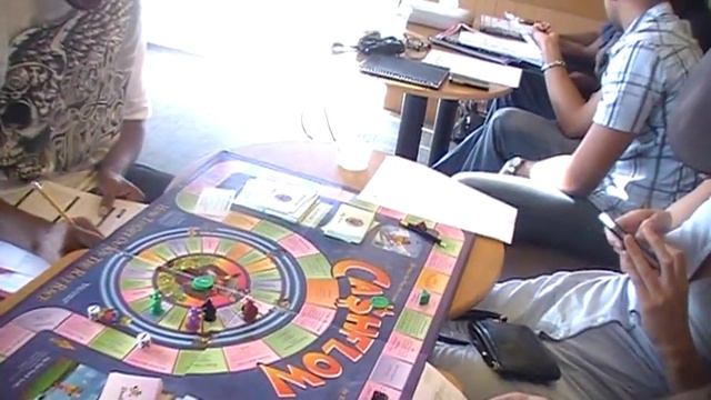 Cashflow Game Fun смотреть онлайн