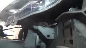 Как снять переднюю фару и поменять в ней лампы, Opel Astra J, GTC.