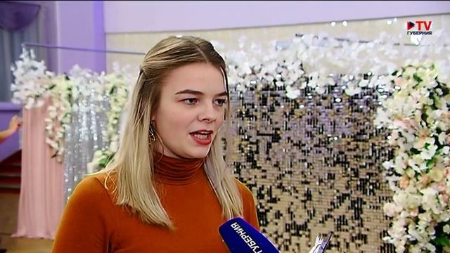 В Воронеже отметили бальными танцами День православной молодежи смотреть онлайн
