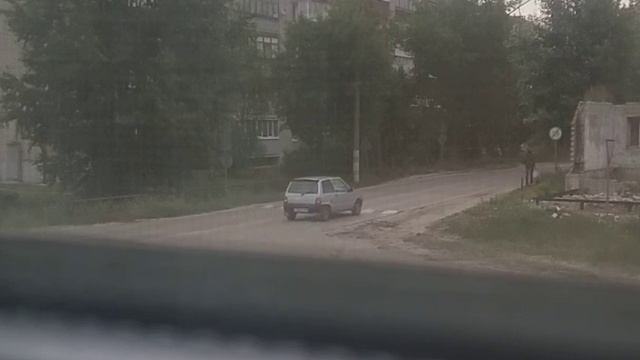 Вид на улицу смотреть онлайн