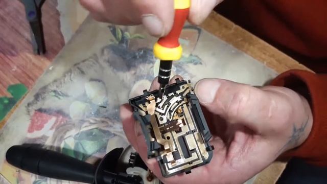 Ремонт рычага переключения дворников,,Ниссан альмера G 15, Рено Логан 1.