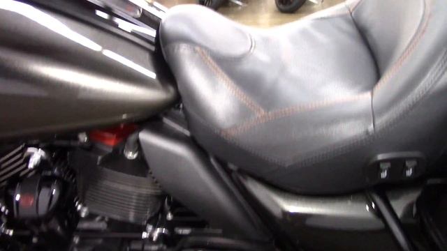 2018 Harley-Davidson FLHTKSE CVO Limited - New Motorcycle For Sale - Medina, OH смотреть онлайн