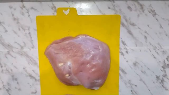 Она 100% затмИт колбасу из магазина/ очень ооочень вкусная буженина из индейки, без ГМО смотреть онлайн