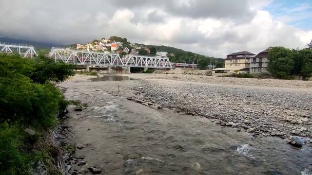 Лазаревское вдоль речки смотреть онлайн