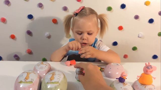 Открываем большие яйца с сюрпризом и сладостями. Opening big eggs with surprises and sweets. смотреть онлайн