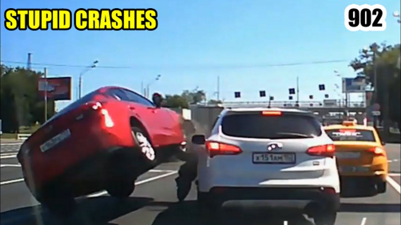 Stupid crashes 902 July 2024 car crash compilation смотреть онлайн
