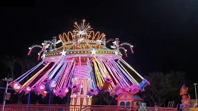 Детское вращающееся летающее кресло смотреть онлайн