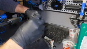 Сервис велосипедной амортизационной вилки Manitou Marvel