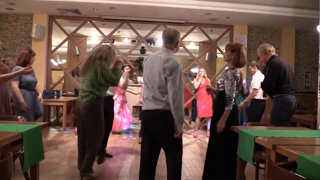 - Оттенки Петербурга- Попурри. Светский вечер в "Фанфлан" 06.08.2020 смотреть онлайн