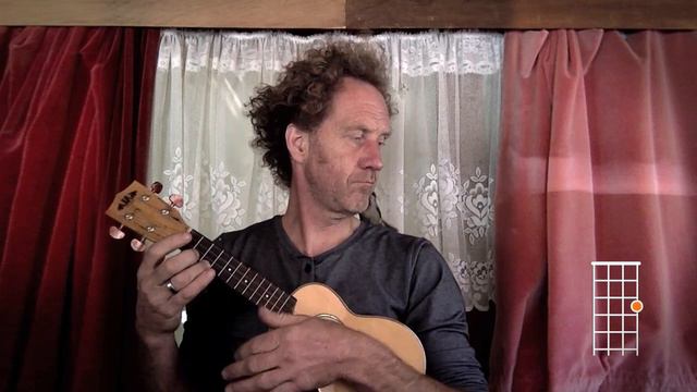 One Finger Ukulele Song ft. Piepke the Sparrow смотреть онлайн