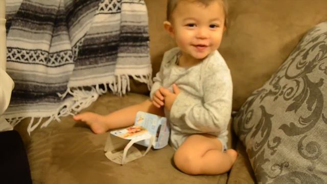 We Love Gerber Lil Bits! смотреть онлайн