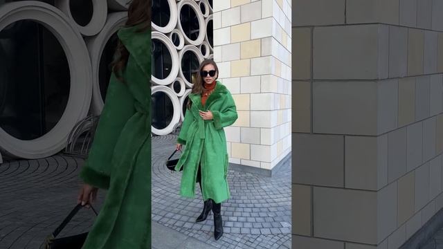 Двухсторонняя зелёная дубленка от Paffos.ru смотреть онлайн