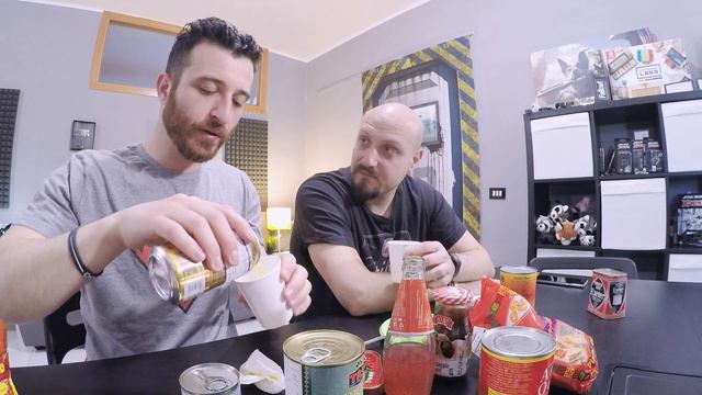 BEVIAMO OLIO DI PALMA AL 100% смотреть онлайн