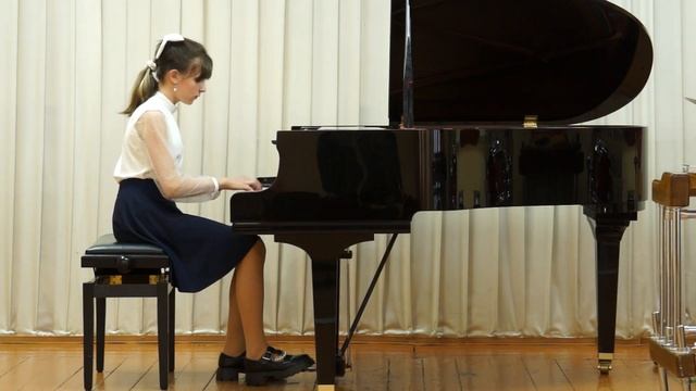 Григорьева Мария. 3 класс Г. Беренс ор.61№ 37. Ф. Мендельсон. Песня без слов. За прялкой. смотреть онлайн