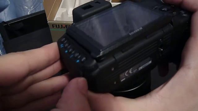 Fujifilm Finepix HS30 EXR - Unboxing смотреть онлайн