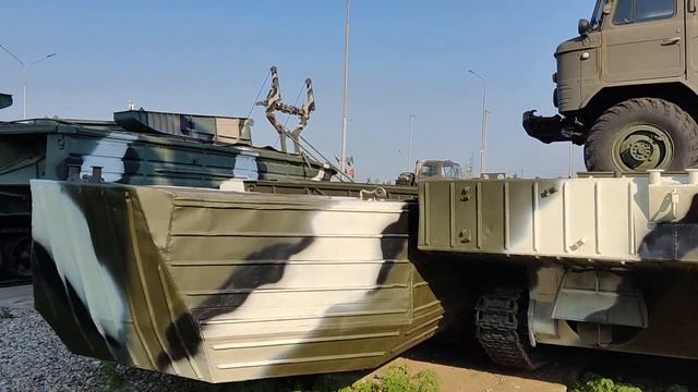 Танки музея военной техники Парк Патриот в Каменск-Шахтинском или как я чуть не стал танкистом смотреть онлайн