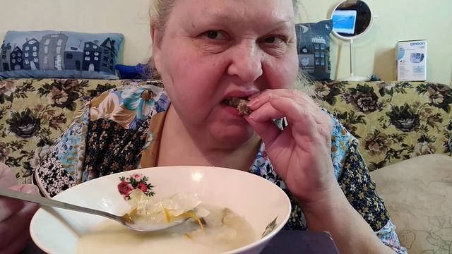 Мукбанг. Легкий обед. смотреть онлайн