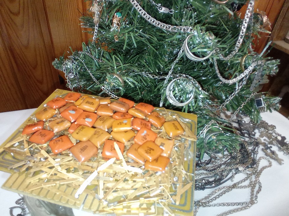 БУТЕРБРОД РАЗБОРЩИКА или С НАСТУПАЮЩИМ НОВЫМ ГОДОМ! смотреть онлайн