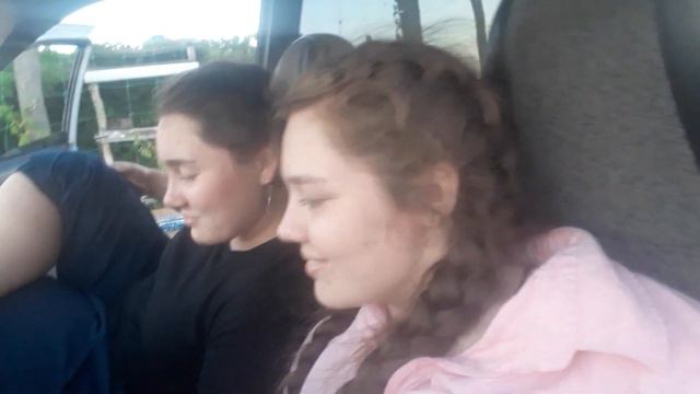 Поле клубники. Приехала домой. смотреть онлайн