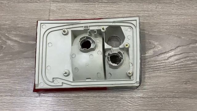 Фонарь задний фар внутренний Audi 100 C4 Ауди 100 C4 Audi100 бу б/у новый