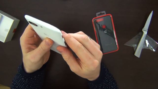 Распаковка и первые впечатления от OnePlus 5T sandstone white. Внимание РОЗЫГРЫШ чехла!!! смотреть онлайн