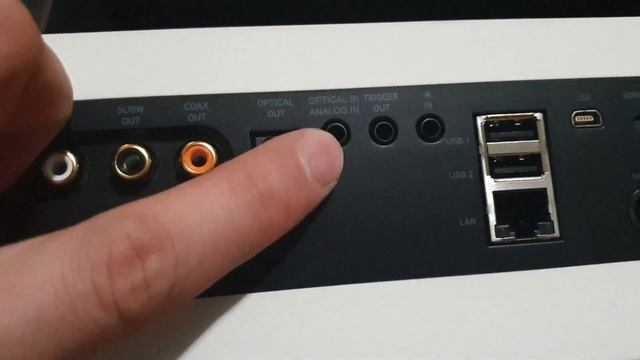Unboxing of Bluesound Vault 2 2TB music server from NAD смотреть онлайн