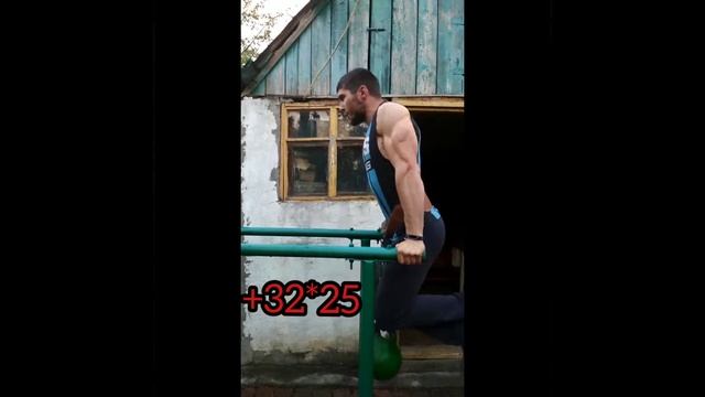 Брусья +32кг - 25раз смотреть онлайн
