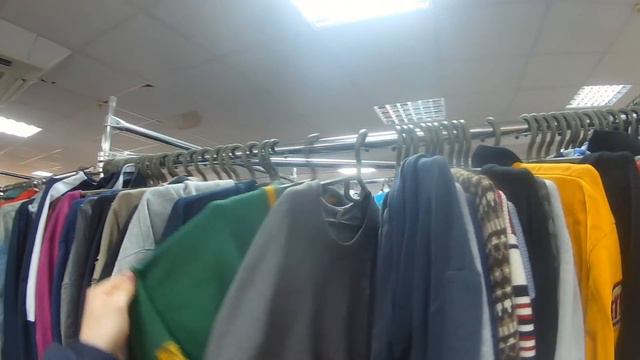 НАШЛИ ОРИГИНАЛЬНЫЙ GUCCI?? СЕКОНД ХЕНД ПАТРУЛЬ l ЖИРНЫЙ УЛОВ!! смотреть онлайн