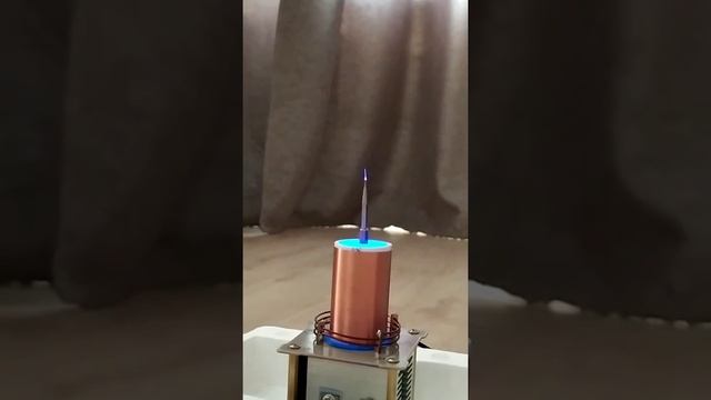 Тесла труба и плазменный шар ??⚡⚡⚡ смотреть онлайн