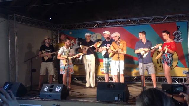 Balalaika or Ukulele? Watch song from 6.Czech Ukulele Festival 2018 - Únětický pivovar смотреть онлайн