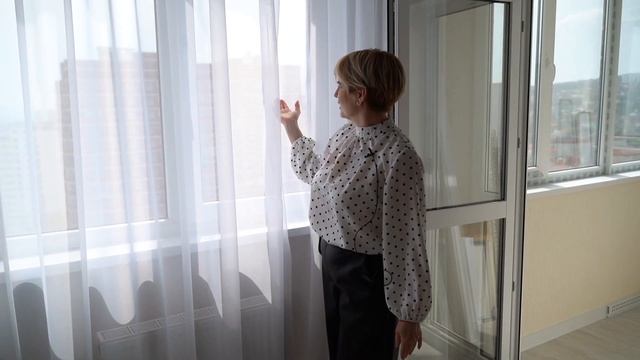 Обзор квартиры в продаже город Новороссийск. Квартира с ремонтом и мебелью, заезжай и живи на юге. смотреть онлайн