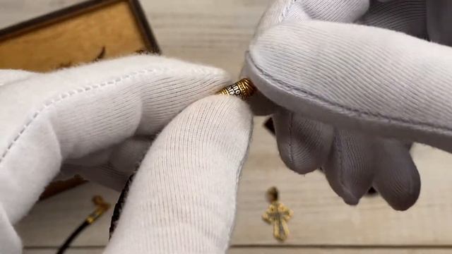 Кожаный шнурок, плетеный вручную смотреть онлайн