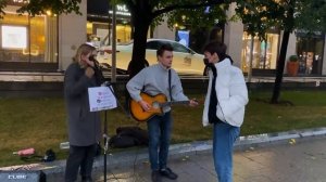 ГИТАРИСТ притворился НОВИЧКОМ с УЛИЧНЫМИ МУЗЫКАНТАМИ #4 ФИНАЛ ft. Гитара с Нуля (720p).mp4