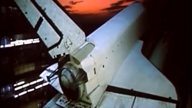 Космический корабль «Буран» | Комментарии иностранцев смотреть онлайн