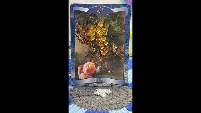 Runes Oracle Cards Walk Thru смотреть онлайн