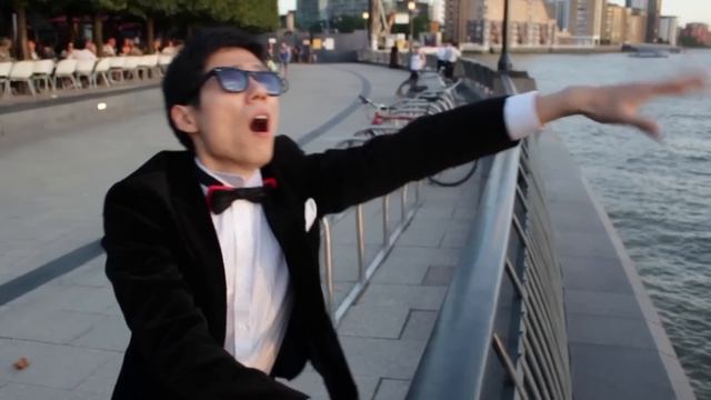 PSY - LONDON STYLE (Gangnam Style M V Parody) смотреть онлайн