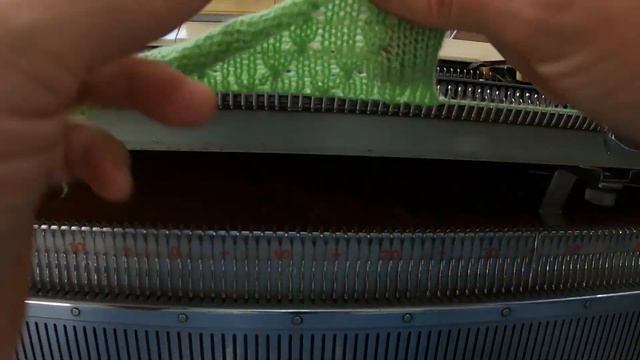 pontos com micro-tranças em tricô à máquina смотреть онлайн