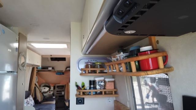 ÖZEL YAPIM KARAVAN BÖYLE OLUR ! (Türkiye'de Tek Mercedes Sprinter Karavan Tanıtımı ) смотреть онлайн