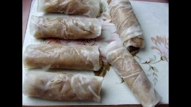 Вьетнамские блинчики с бананами и шоколадом, приготовление. смотреть онлайн