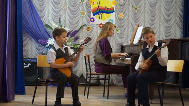 Р.н.п."Как у наших у ворот"обр.А.Илюхина исп.Т.Атанов,А.Рязанцев смотреть онлайн