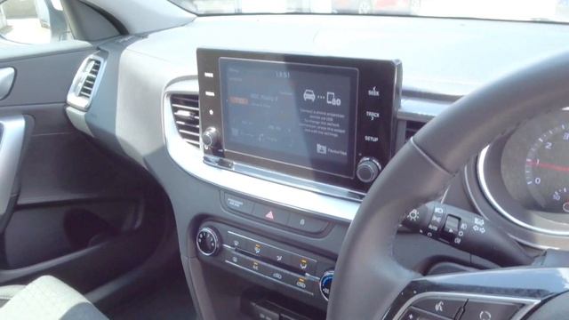 Kia Ceed Sportswagon 1.0 T-GDi 2 - FJ Chalke, Mere смотреть онлайн