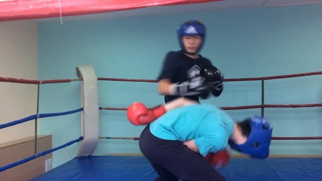 бокс==тренировка===52кг===2001г. смотреть онлайн