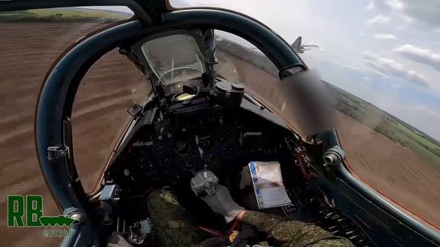 Штурмовики "Отважных" Нанесли Ракетные Удары По Технике ВСУ смотреть онлайн