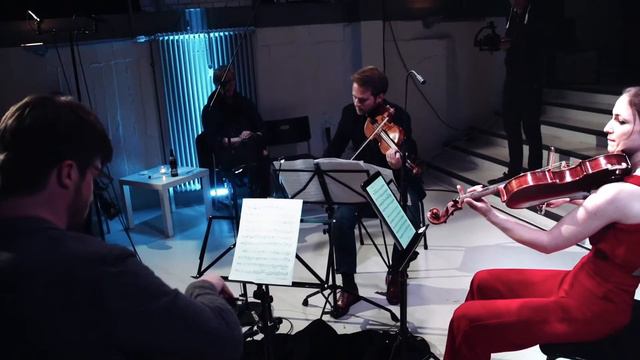 Feldmann/Schwamm/Pelz live @ Moon Session [Take One] : Goldbergvariations 26/29/30, Aria смотреть онлайн