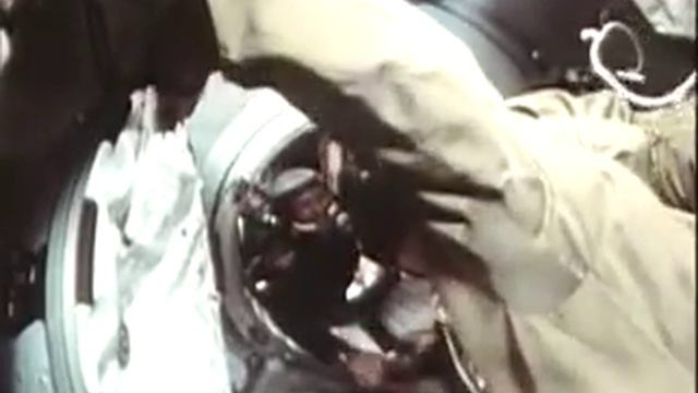 Apollo-Soyuz Test Project (ASTP) Handshake смотреть онлайн