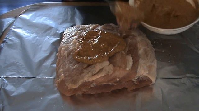 БУЖЕНИНА!!! СВИНИНА ЗАПЕЧЕННАЯ В ДУХОВКЕ ЦЕЛЫМ КУСКОМ! смотреть онлайн