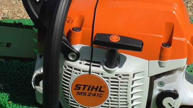 STIHL MS 241C エンジン始動してみた。 смотреть онлайн