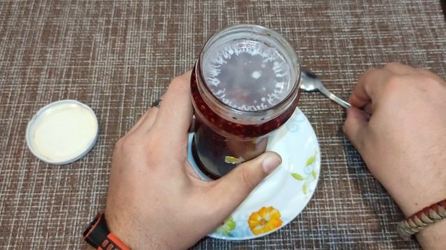 Нереально крутой способ закаток на зиму с помощью парафина. смотреть онлайн