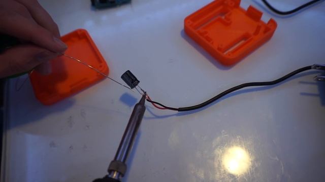 100 Addressable LED Lights Arduino Build (Quick) смотреть онлайн